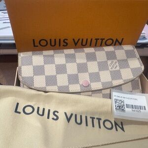 Louis Vuitton Beige and White Checkered Clutch